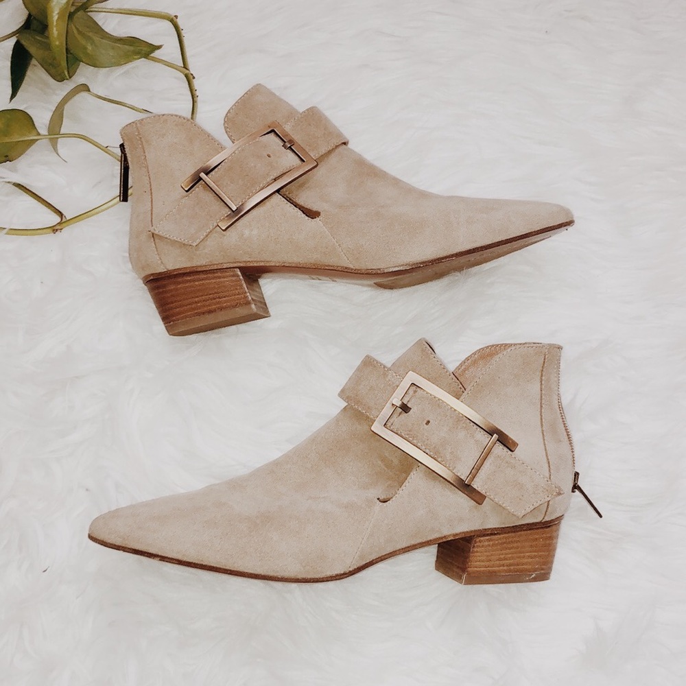 Aquatalia camel suede mini booties size 9